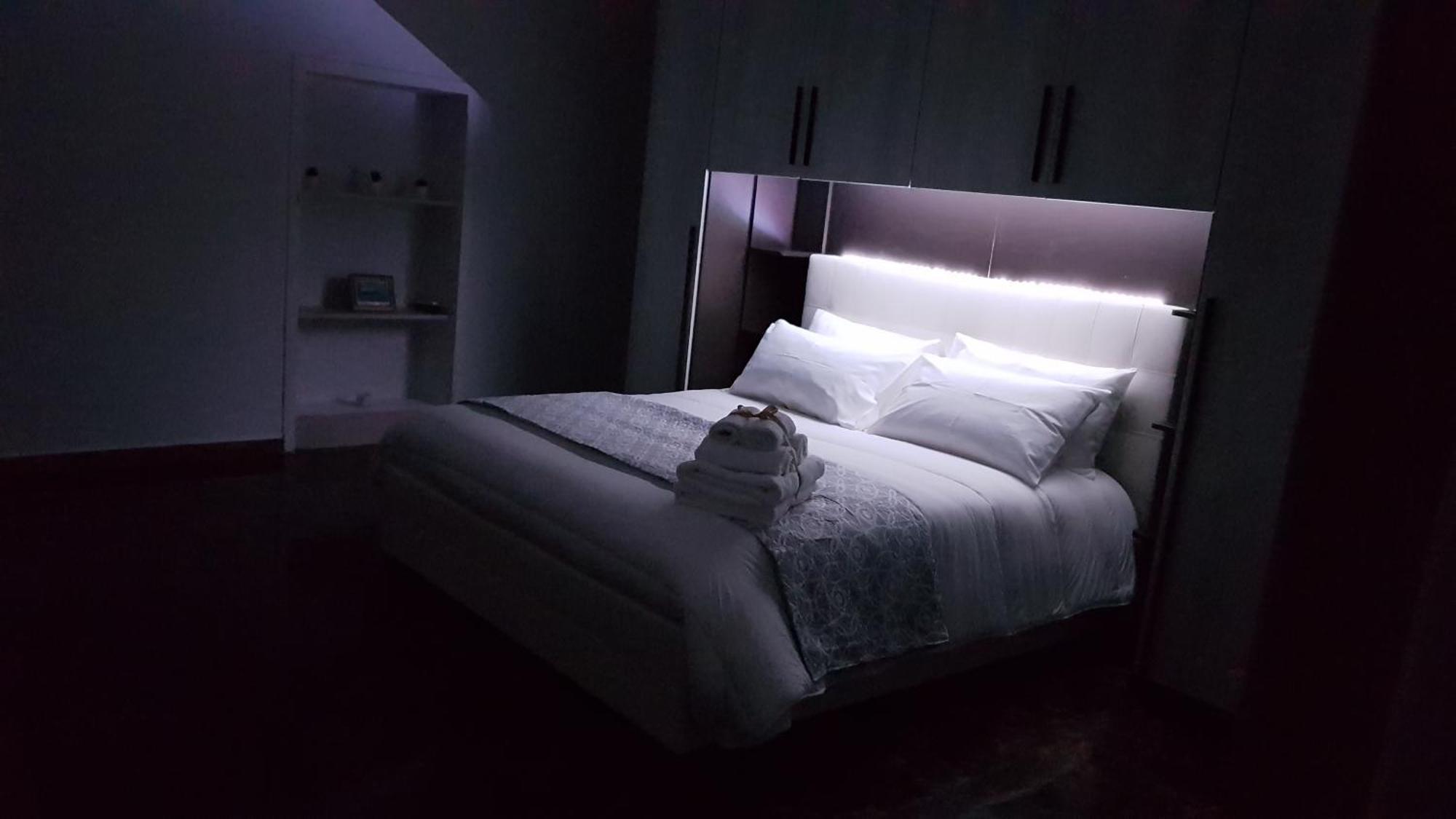 B&B Montebello ตรานิ ภายนอก รูปภาพ